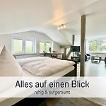 Appartement Appartementhaus Gutenberg - Ruhig & Zentral In - Parkplatz Kostenlos - Wlan - 6 Min Zum - 2 Min Zum Binz