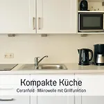 Appartementhaus Gutenberg - Ruhig&zentral In - Parkplatz Kostenlos - Wlan - 6 Min Zum - 2 Min Zum Apartment Binz