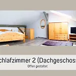 Appartementhaus Gutenberg - Ruhig & Zentral In Binz - Parkplatz Kostenlos - Wlan - 6 Min Zum Strand - 2 Min Zum See Apartament *