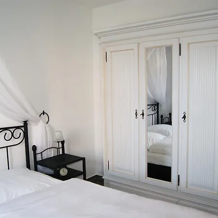 Appartementhaus Gutenberg - Fuer Paare, Freundinnen & Freunde, Alleinreisende - Parkplatz & Wlan - 2 Min Zum See, 6 Min Zum Apartman Binz